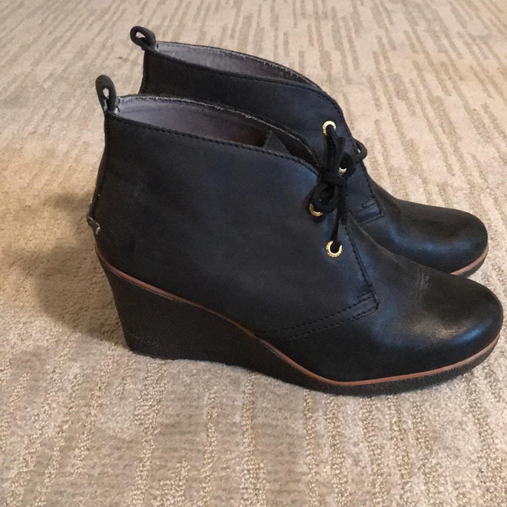 Sperry wedge booties